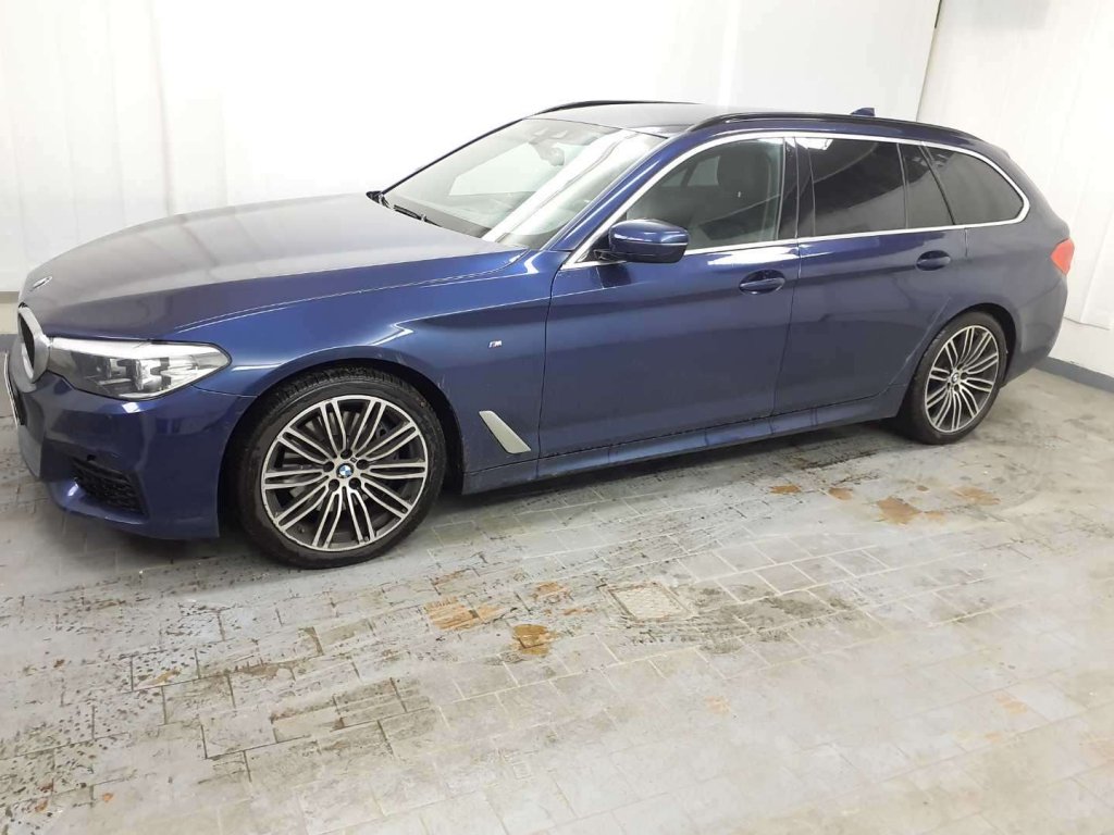 BMW ŘADA 5 3.0 530d xDrive AT Touring