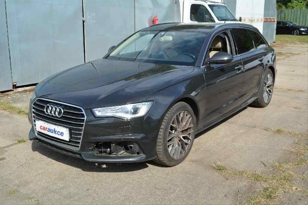 Audi A6 AVANT 3,0 TDI QUATTRO