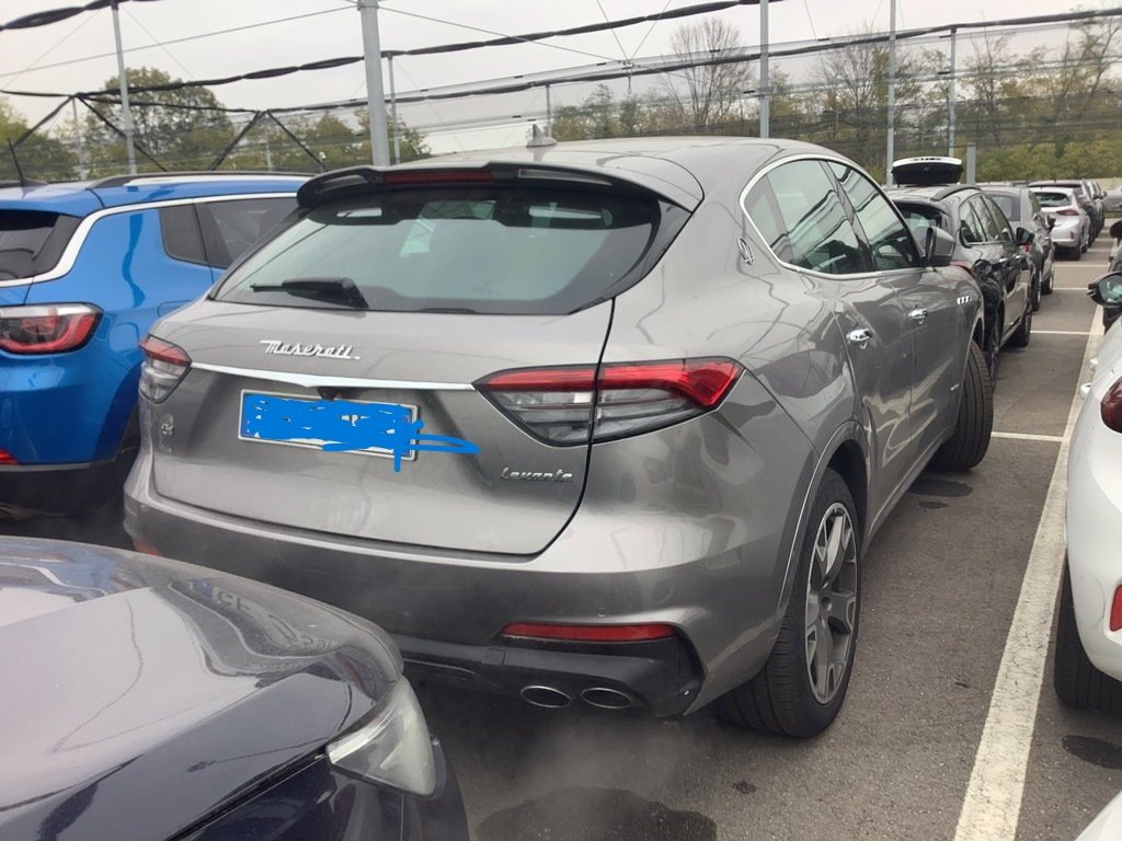 MASERATI Levante  Levante 3.0 - Q4 - Benzín
