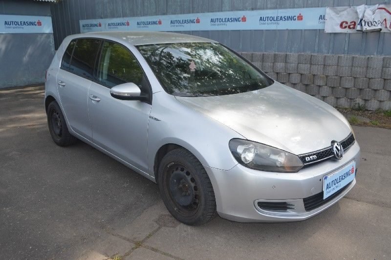 VOLKSWAGEN GOLF 2,0 GTD