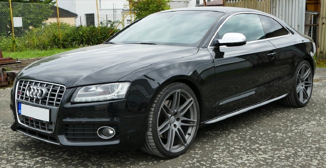 AUDI S5 COUPE QUATTRO 4,2 V8/260 kW