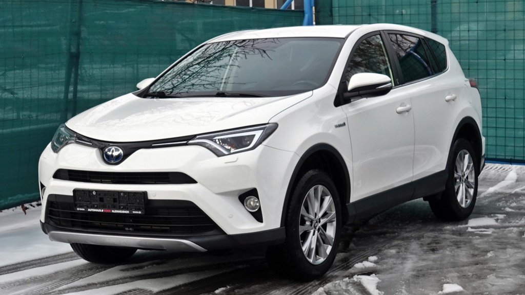 TOYOTA RAV 4 Hybrid e-CVT 2,5/114 kW