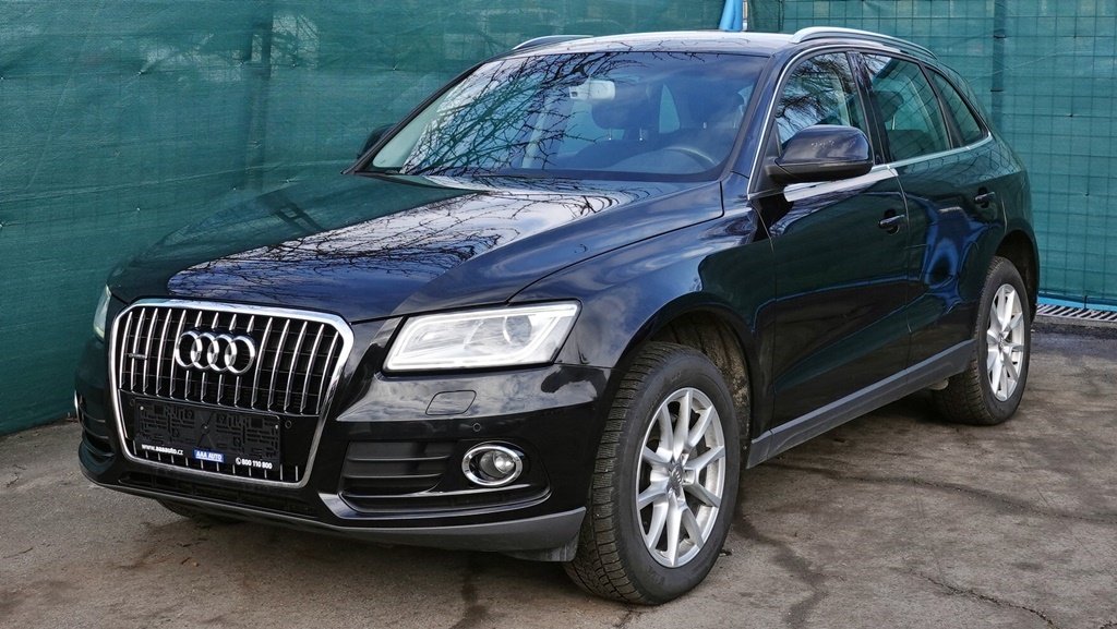 AUDI Q5 QUATTRO S-TRONIC 2,0 TDI/130 kW