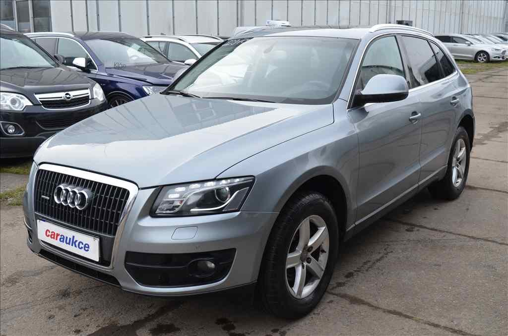 Audi Q5  2,0 TDI QUATTRO
