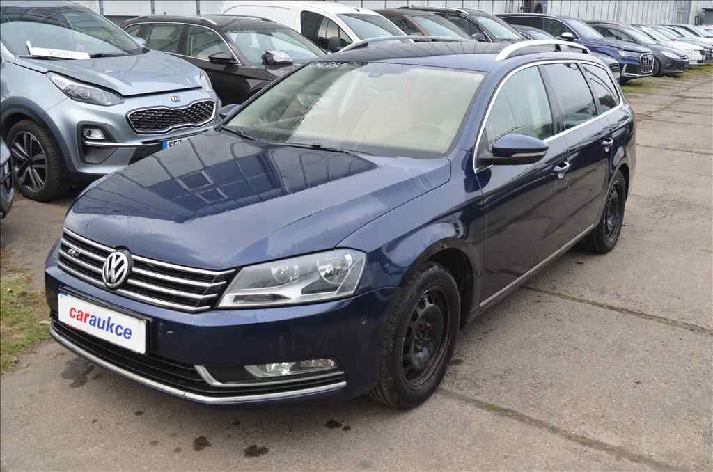 Volkswagen Passat VARIANT 2,0 TDI DSG