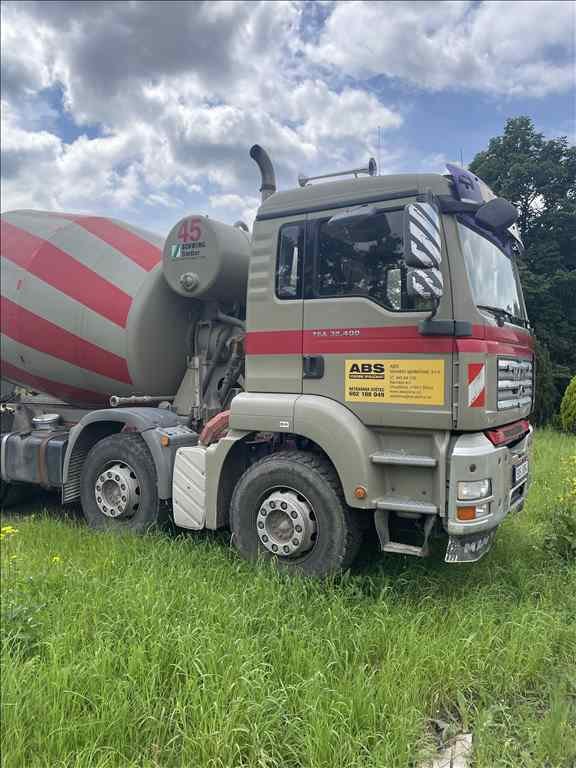 MAN TGA 32.400 8X4 BB DOMÍCHÁVAČ BETONU