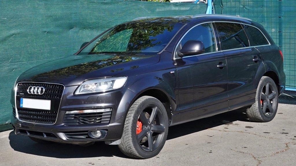 AUDI Q7 QUATTRO S-LINE SPORT PAKET 3,0 TDI/175 kW