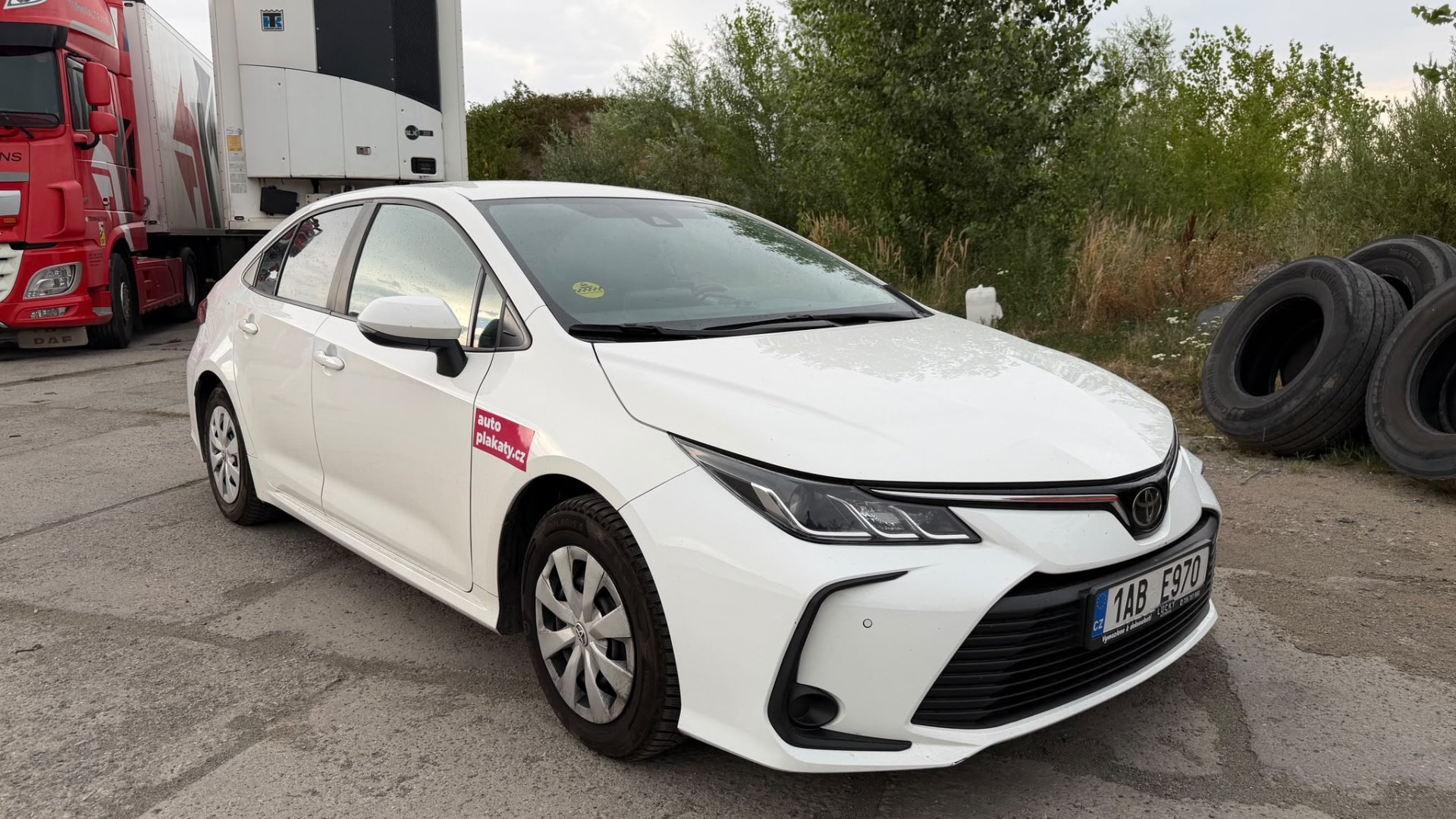 TOYOTA COROLLA