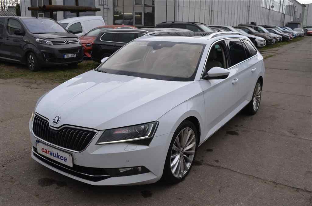 Škoda Superb COMBI III. 2,0 TSI DSG 4X4