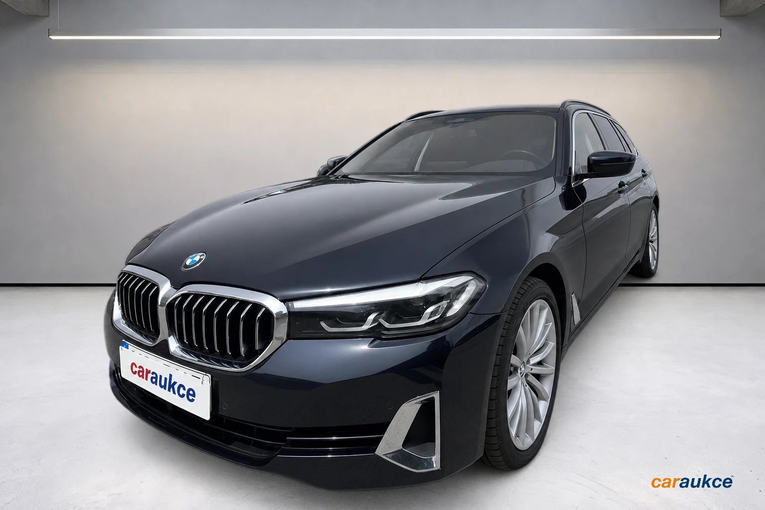 BMW  530d xDrive AT Touring