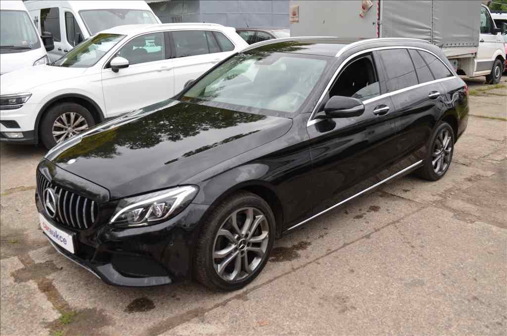 Mercedes-Benz Třídy C 250 COMBI  4MATIC AT